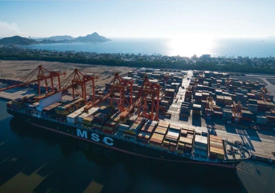 Cómo un puerto pretende ahorrarse 300.000 pesos por hora