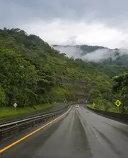 Image of a road in Colombia
