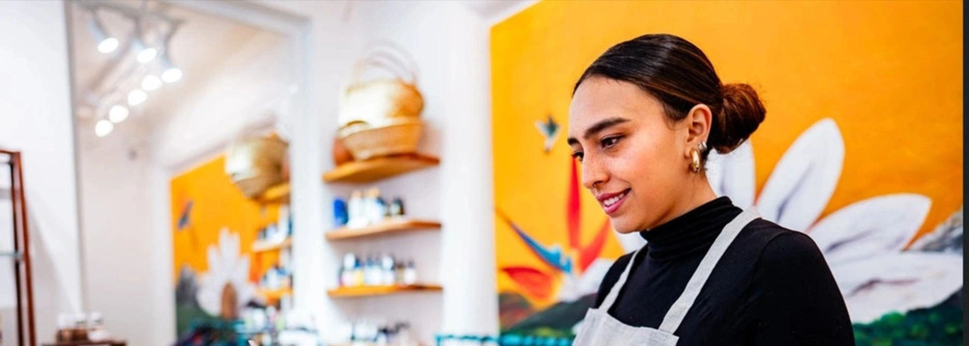 Banner image of a hispanic female entrepreneur