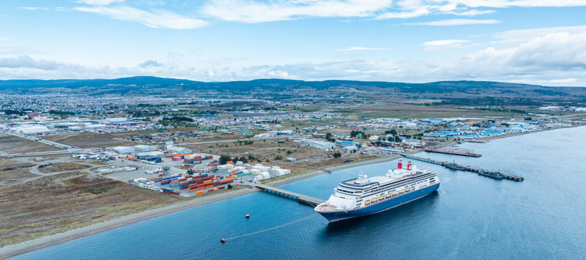 Imagen del puerto Terminal José Santos Mardonés en Punta Arenas