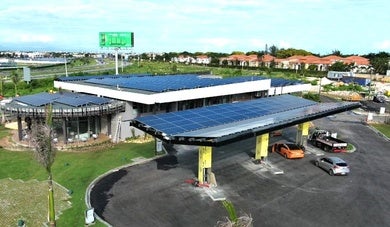 Estación de recarga eléctrica en Punta Cana