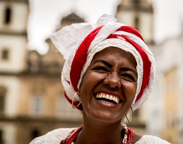 woman smiling in latin america 