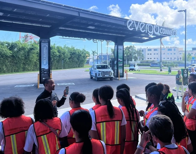 Participants of Mi Ruta program in Miches, Dominican Republic.
