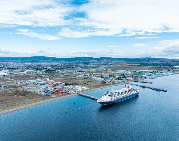 Imagen del puerto Terminal José Santos Mardonés en Punta Arenas