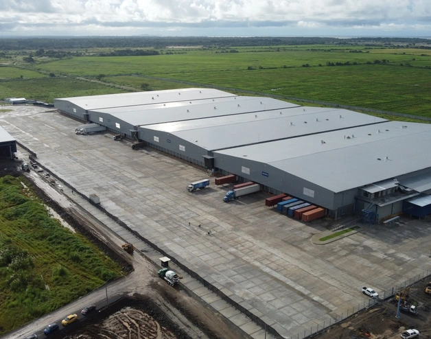 Favorita - Panama 4000-2250-max.jpg