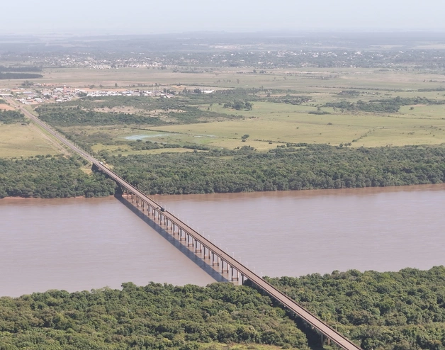 Foto puente Sao Borja Santo Tome entre Brasil y Argentina_.JPG