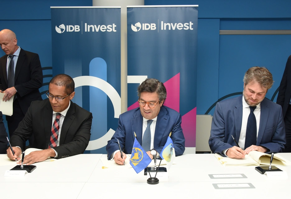 Foto Republic Bank 2.JPG