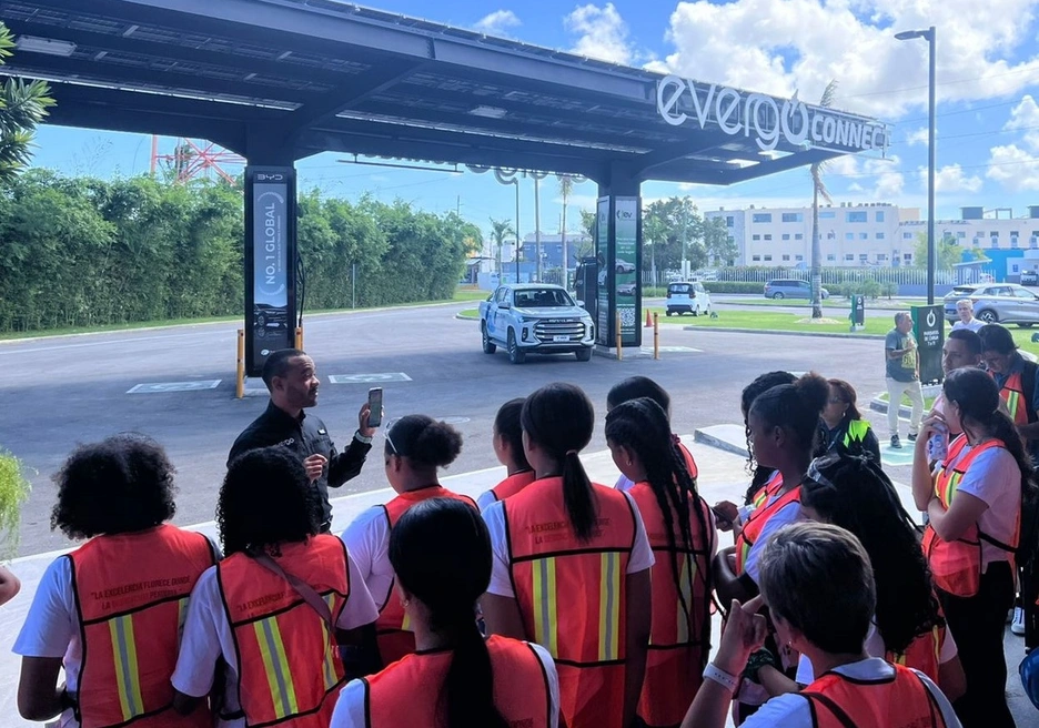 Participantes del programa Mi Ruta en Miches, República Dominicana.