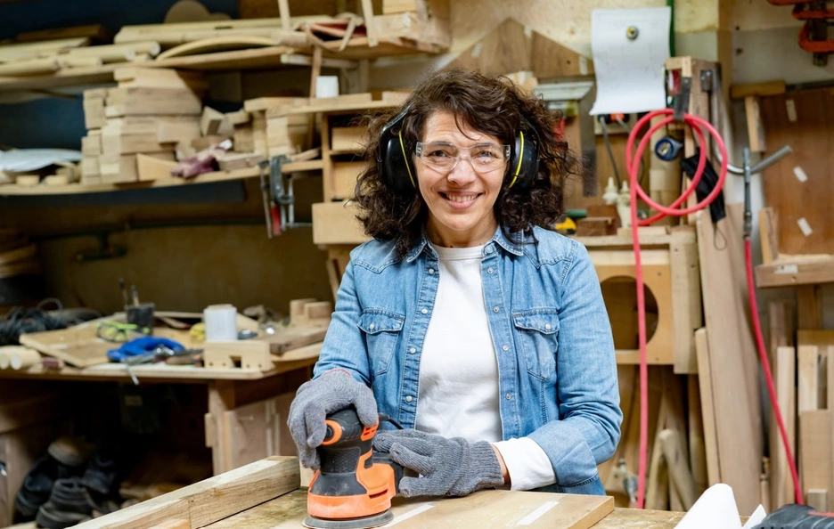 un trabajadora en una pyme en Argentina